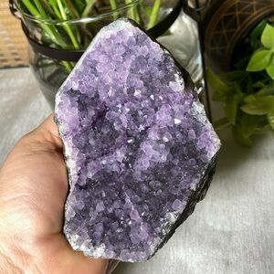 Purple amethyst cut base